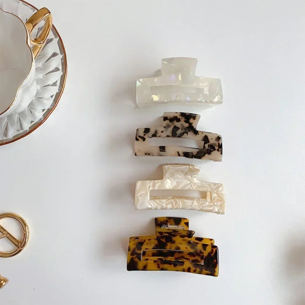 Velura – Haarklammern mit Stil & Halt